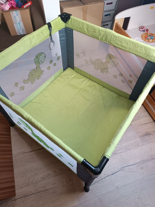 CONTI Kojec dla dziecka turystyczny 90x90 zielony