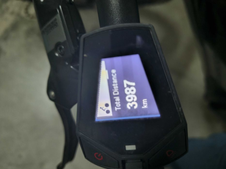 Bicicleta BTT Elétrica eST900