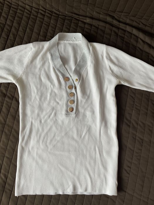 Biała koszulka z krótkim rękawkiem prążkowana S/36