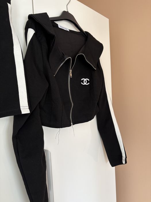 Komplet chanel  bluza i spodniczko spodenki