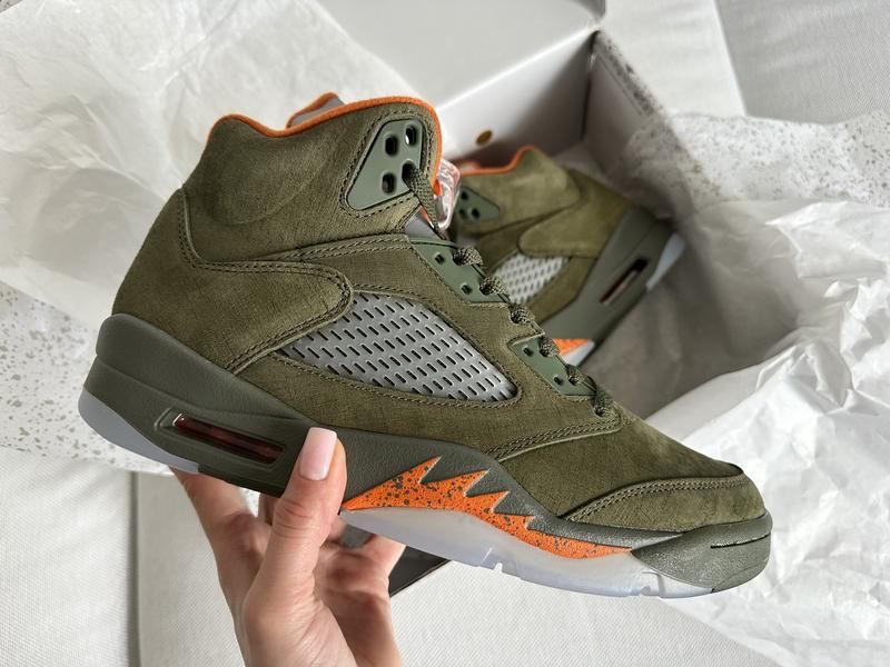 ‼️SALE‼️1/1 ORIGINAL Кросівки Jordan 5 Retro 41 Розмір
