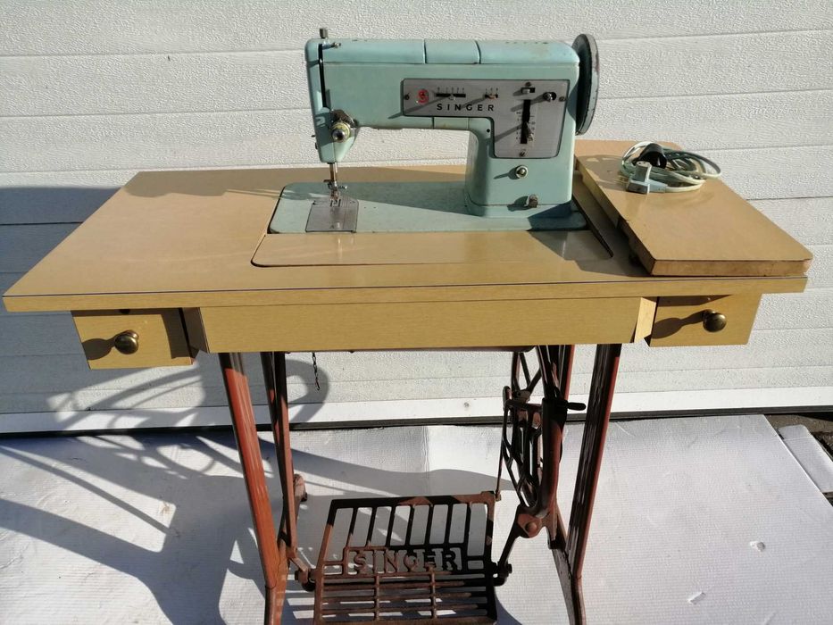 Máquina Costura Singer