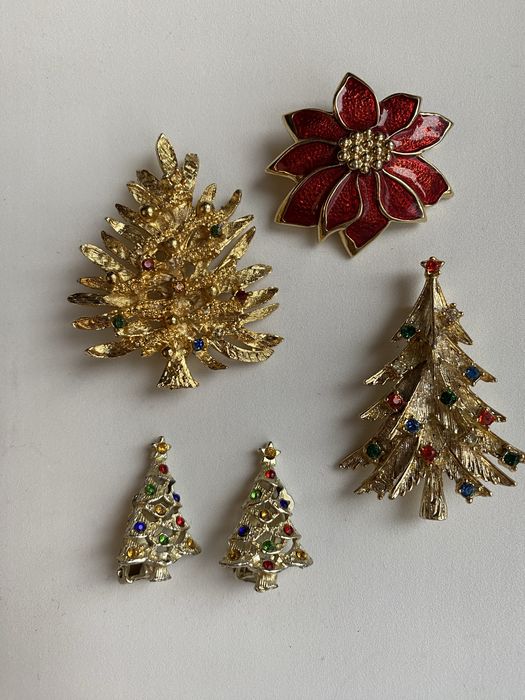 Вінтажні новорічні брошки
