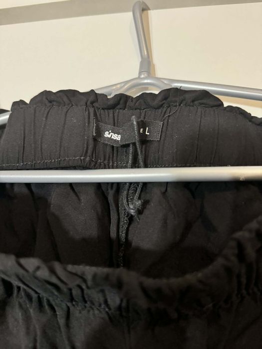 Spodenki marki Sinsay rozmiar L