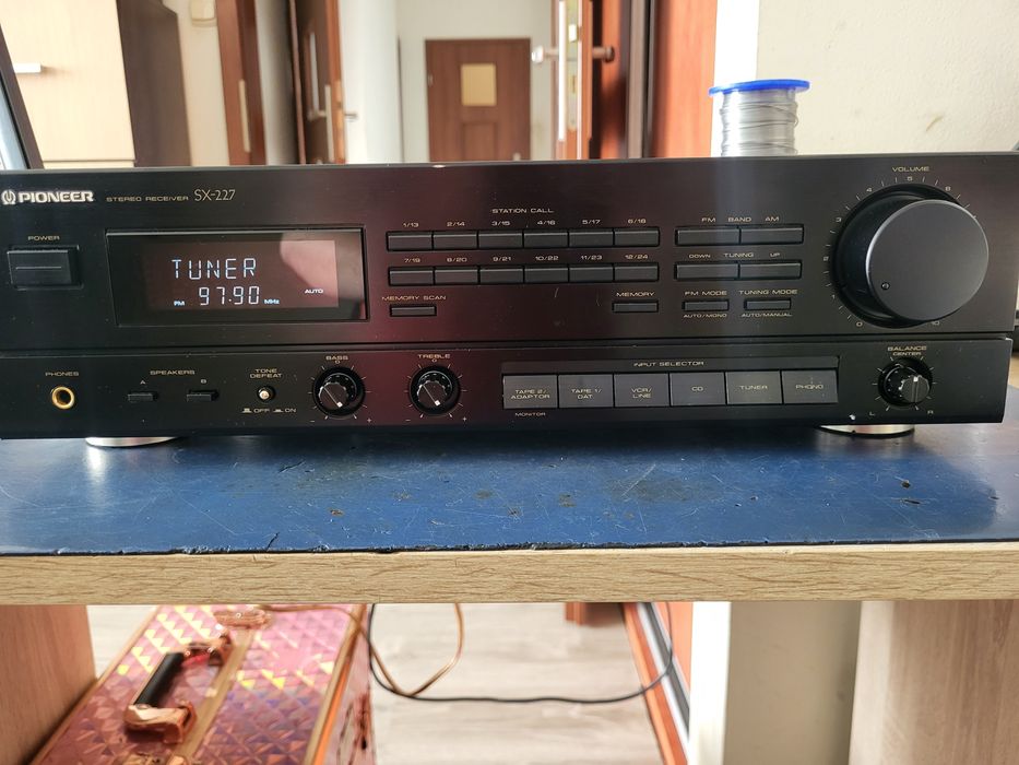 Amplituner  pioneer sx-227  sprawny 100%