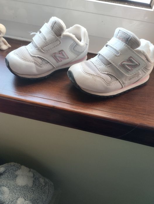 Sapatilhas de menina New Balance t.23