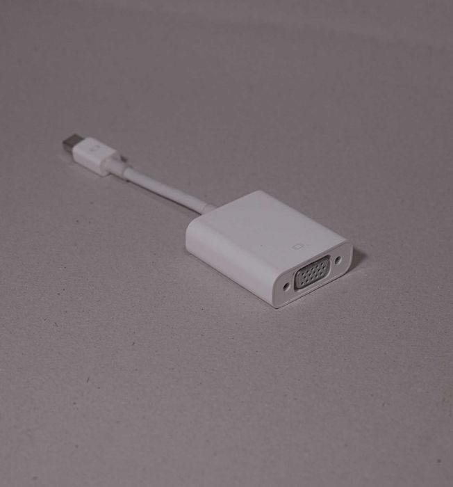 Original Apple Mini DisplayPort/Thunderbolt to VGA Adapter64740752004227121