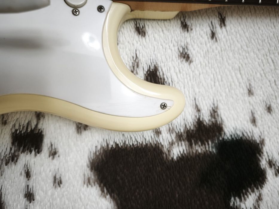 Squier by Fender Affinity S-S-S