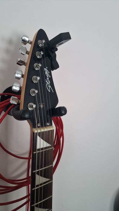 3 Gitary plus wzmaczniacz. Komplet