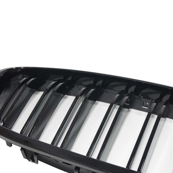BMW F10 F11 GRILL NERKI M5 czarny połysk 2010 - 2017