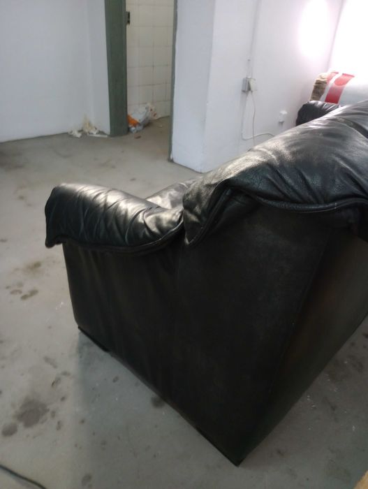 ATENÇÃO LEIA O ANÚNCIO Sofá 3 lugar muito novo