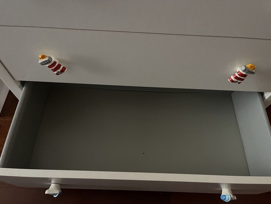 Modelo de 3 gavetas IKEA