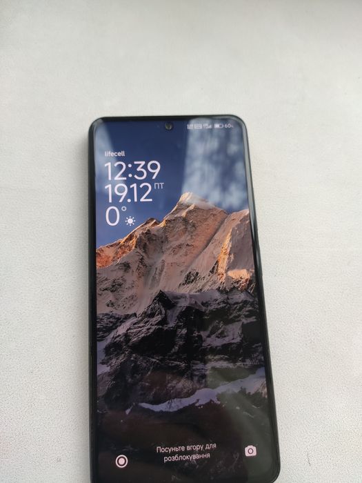 Xiaomi MI11I 8/128 Snapdragon 888!