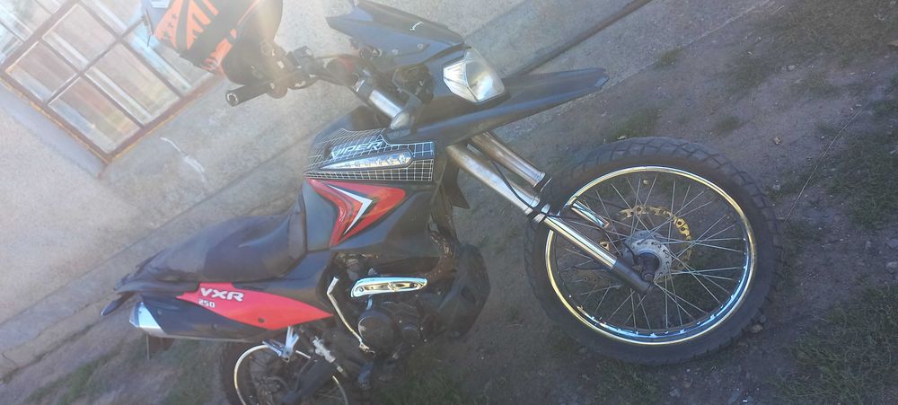 Продам Viper vxr 250