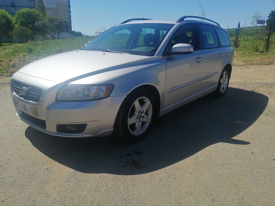 Vendo Volvo v50 1.6d