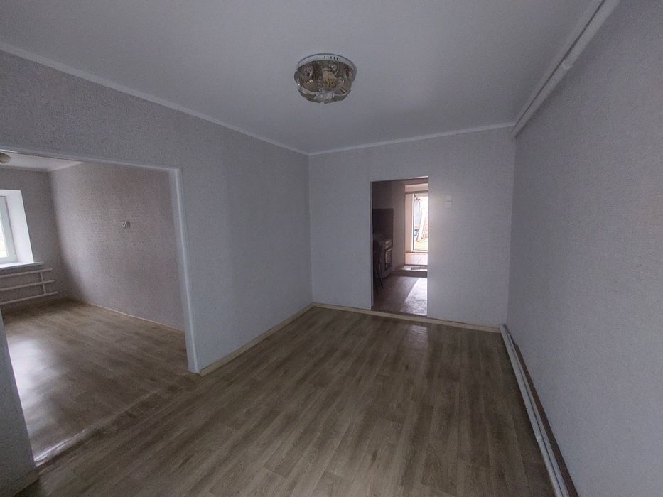 Продам Двокімнатну квартиру