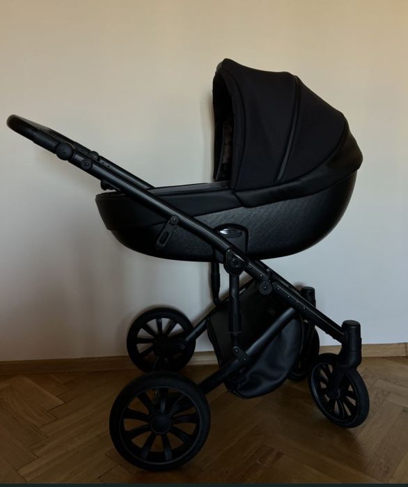 Коляска anex m/type 2 в 1.Торг приветствуется