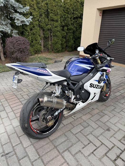 Suzuki gsxr 750 k4