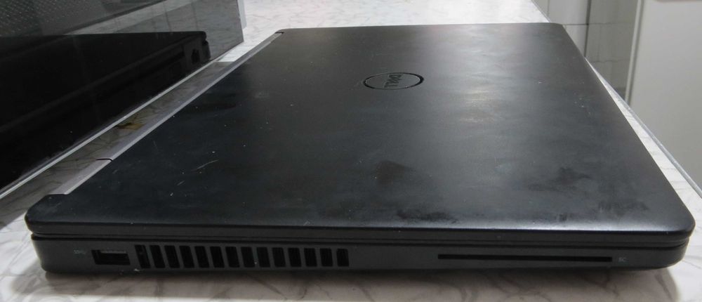 Ноутбук Dell Latitude E5470