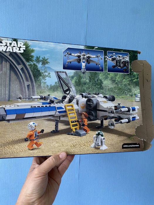 Коробка від конструктора лего Star Wars
