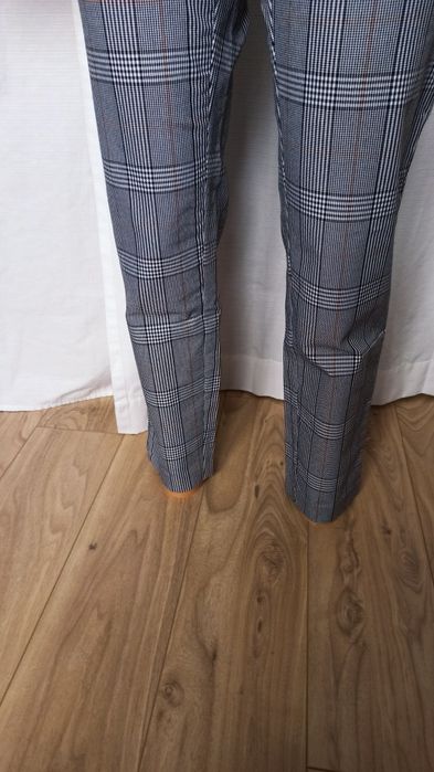 Sg Spodnie damskie 38 , 40 M spodnie w kratę 38 spodnie materiałowe