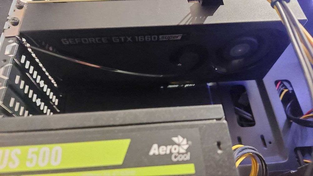 Komputer gamingowy i5 10400f/ gtx 1660super/ddr4 16gb/ ssd 512gb+1tb