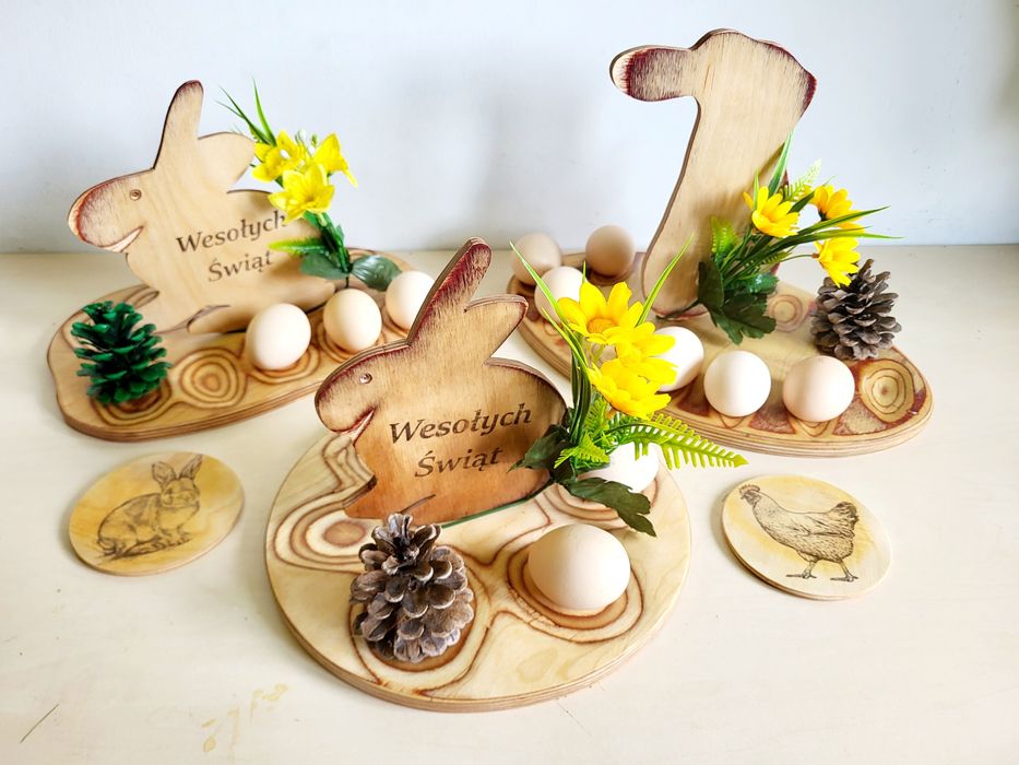 Wielkanocne korytka drewniane i tace na jajka wędliny stroiki 2w1