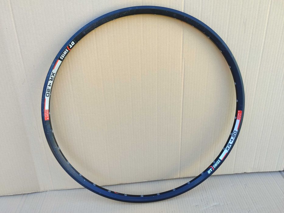 Obręcze 26" DT Swiss XR 4.2D 32H Disc