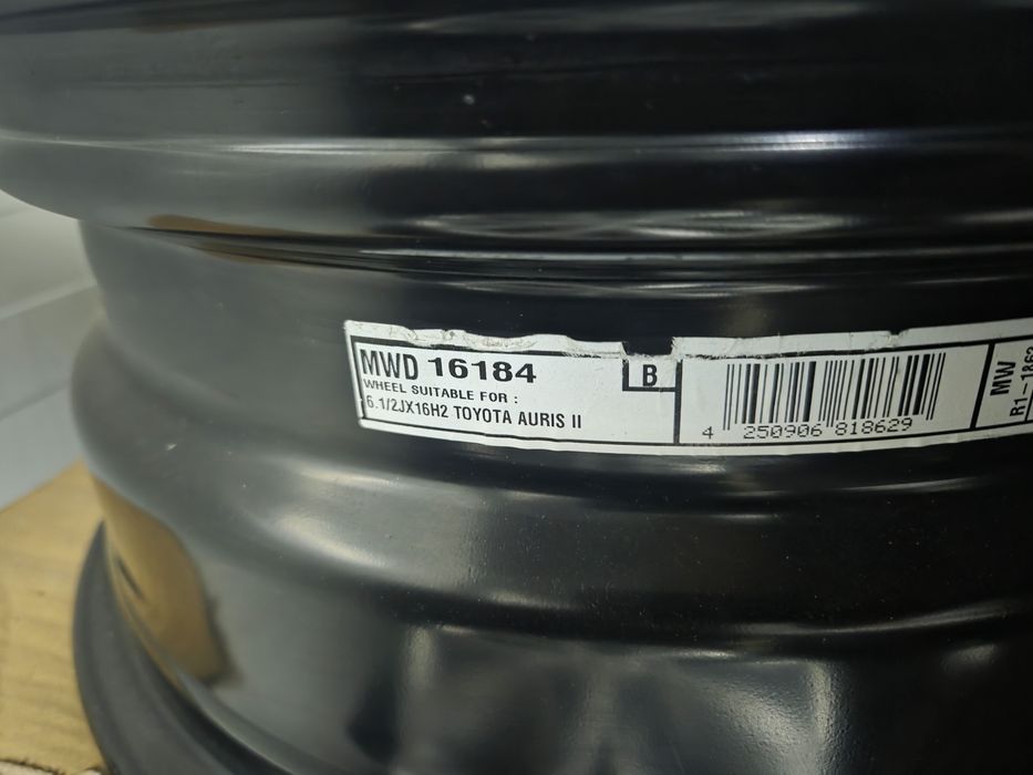 Felgi nowe toyota auris 2 avensis corola 5x114,3 et45