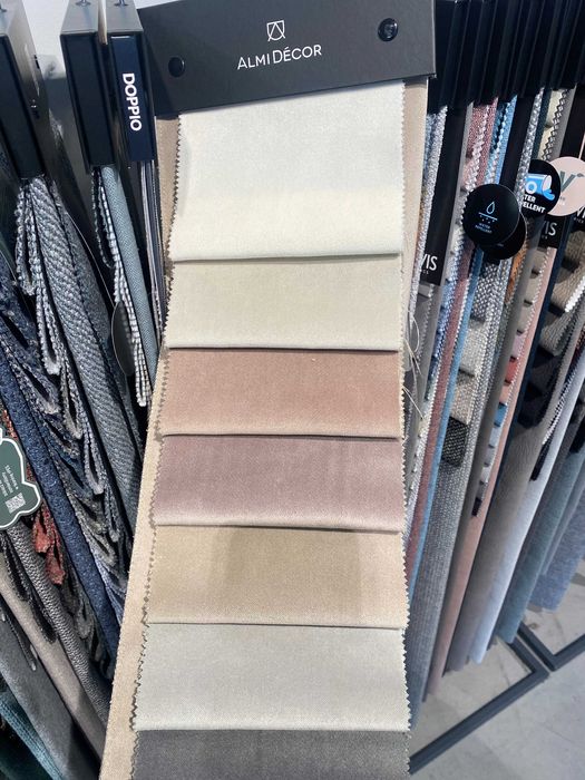 ZESTAW Stół FI 100 + 4x krzesło drewniane