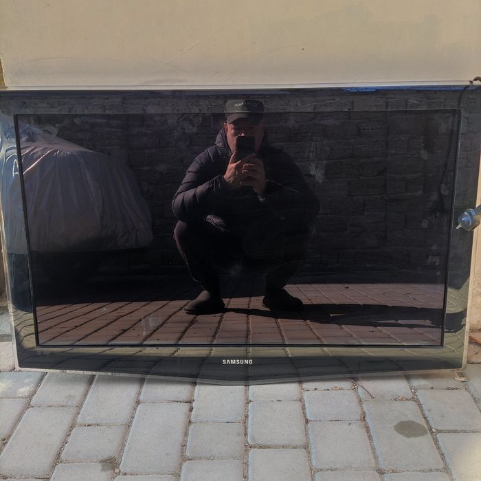 Телевизор Samsung 40" под ремонт