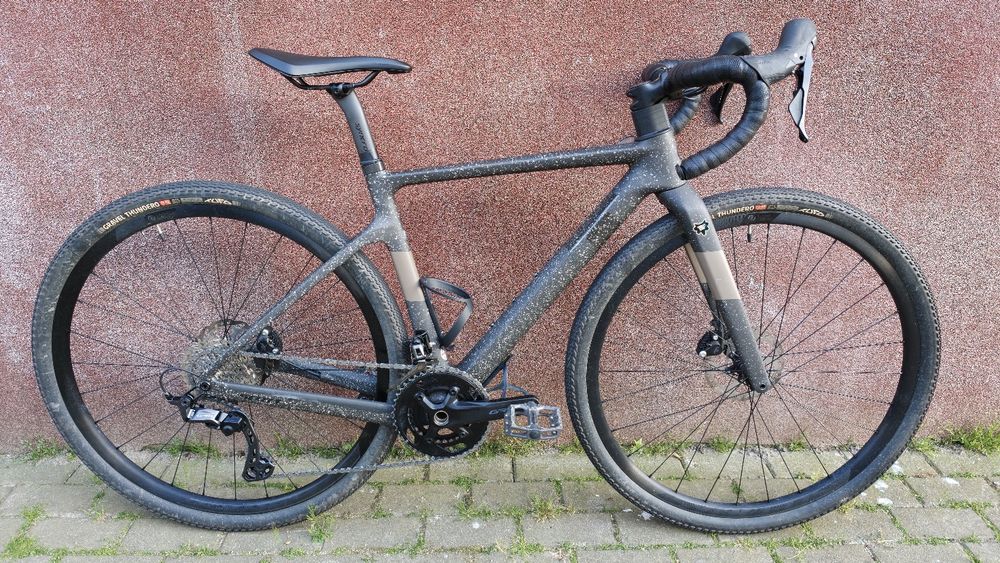 SCOTT ADDICT GRAVEL 40 – XS (49 cm) – karbon – Shimano GRX 2x12