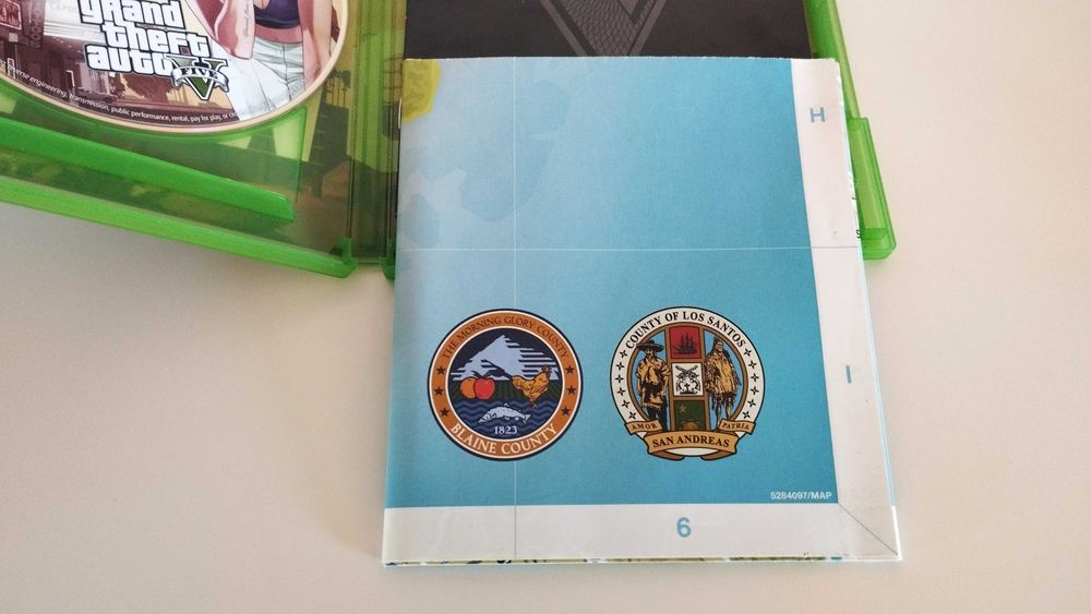 XBOX ONE S/X - GTA 5 - Completo com Mapa (Raridade)