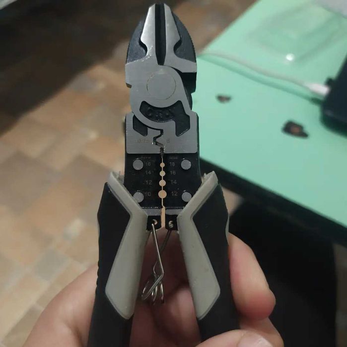 бокорізи бокорези кусачки пласкогубцы пасатижи клещи ссср plato