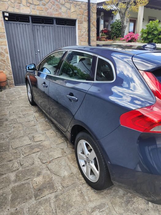 Volvo V40 D2 Momentum diesel
