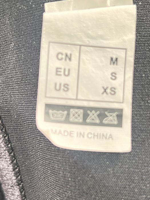 Fato de surf. 5mm. SLINX. Novo