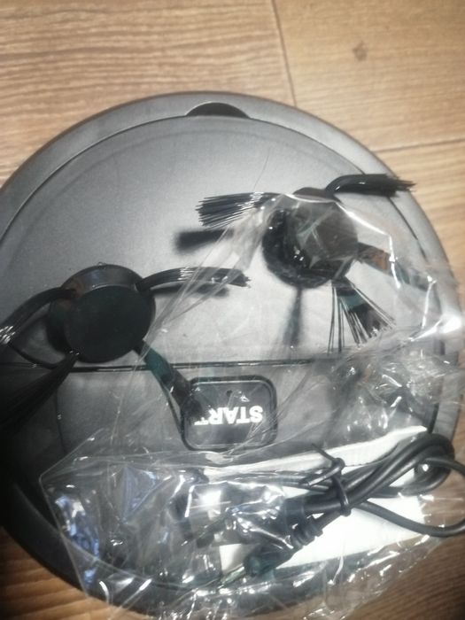 Робот - пылесос мини