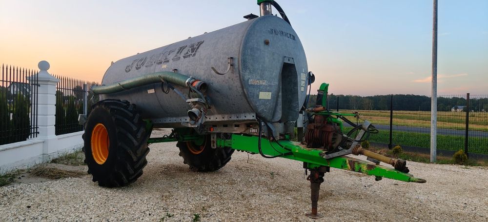 Beczkowóz Joskin 8400L