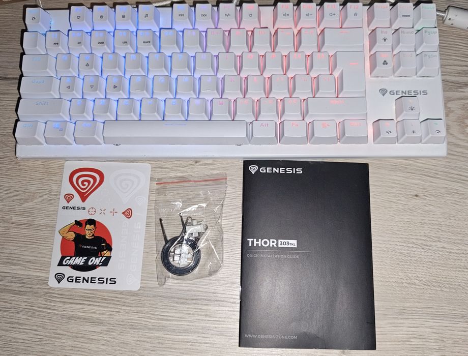 Klawiatura Genesis THOR 303 TKL biała + 30 przełączników Outemu Brown