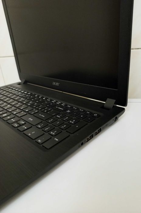 стильный ноутбук Acer Aspire 3 A315-32