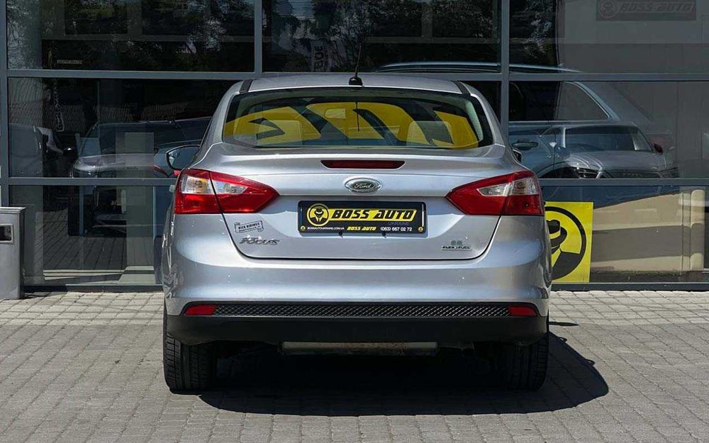 Ford Focus 2012 року