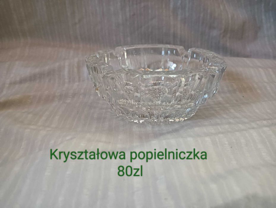 Kryształowa popielniczka