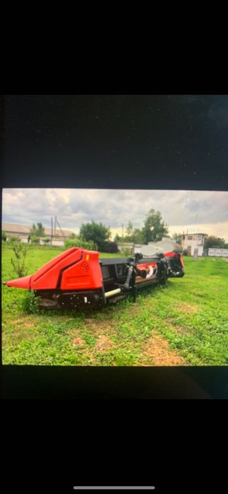 продам кукурузну жатку 8/70