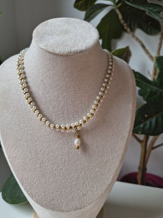Choker z koralików elegancki