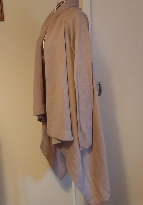 Cardigan assimétrico | lilás | malha quente lã | 3 Suisses