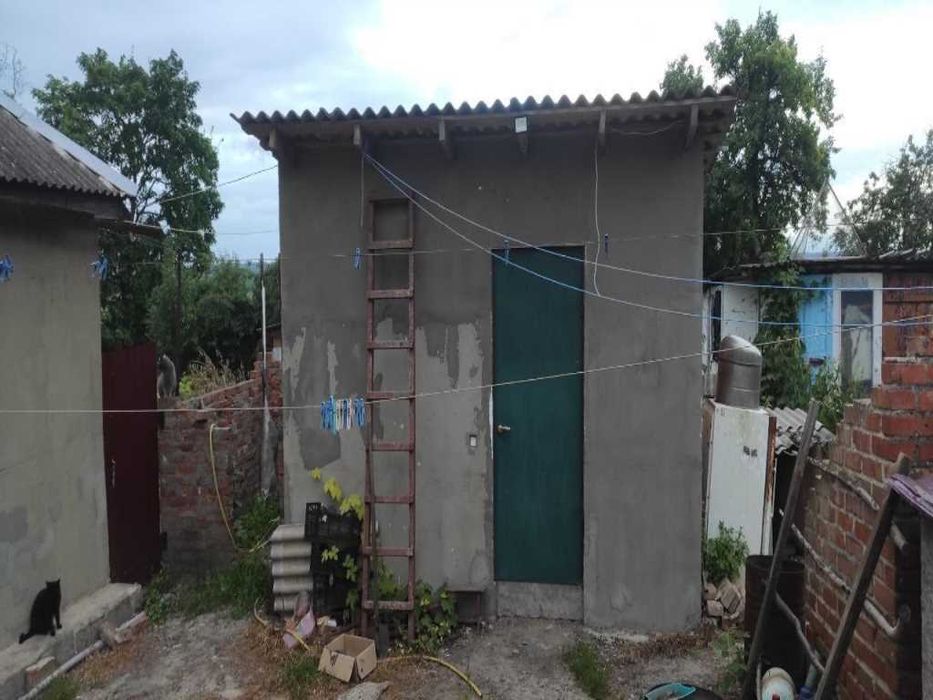 Приватний будинок в Карлівці!