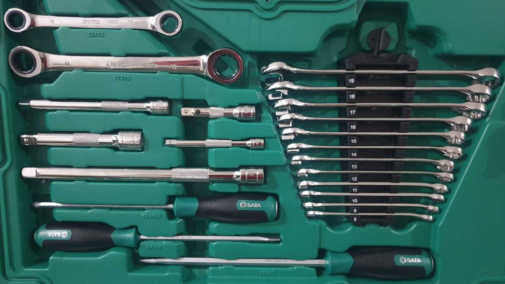 Conjunto de ferramentas 150 peças de 1/4" e 3/8" e 1/2" SATA