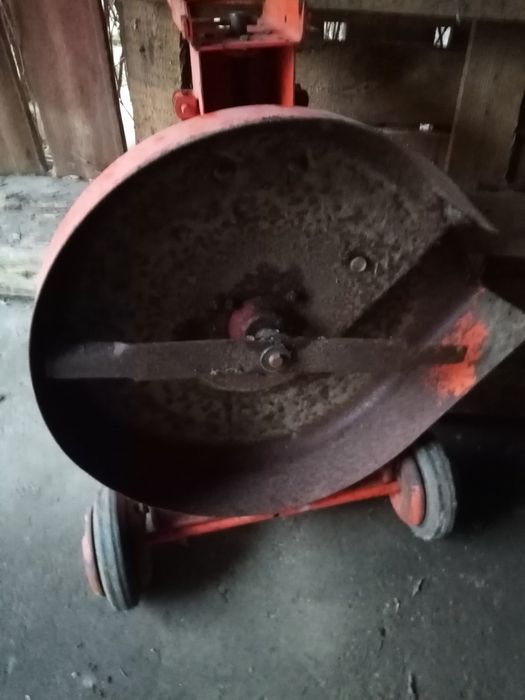 Kosiarka spalinowa traktorek Agria 400