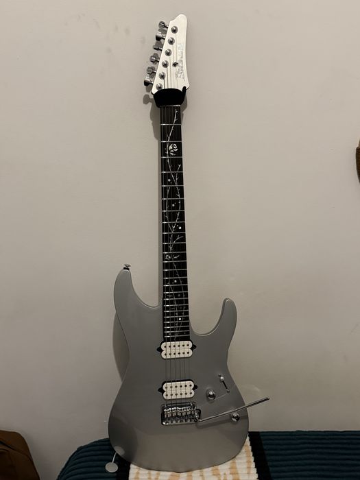 Guitarra ibanez tim Henson