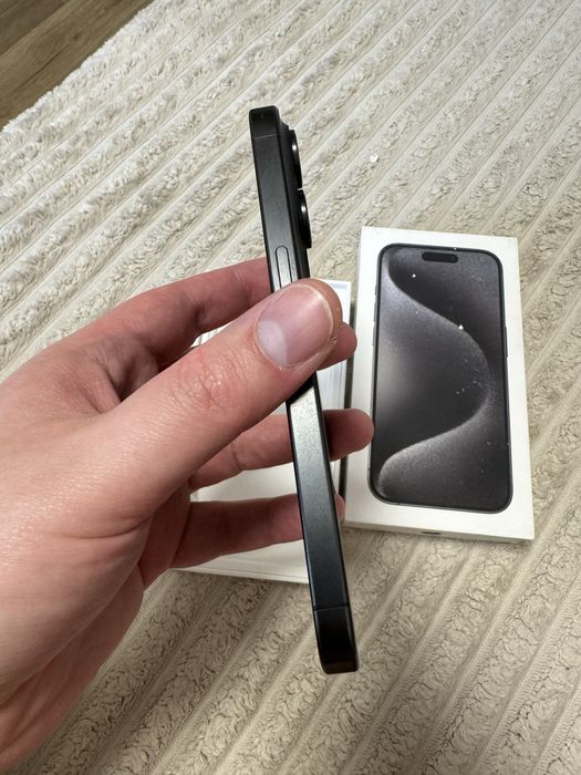 Iphone 15 pro 128 black titan neverlock